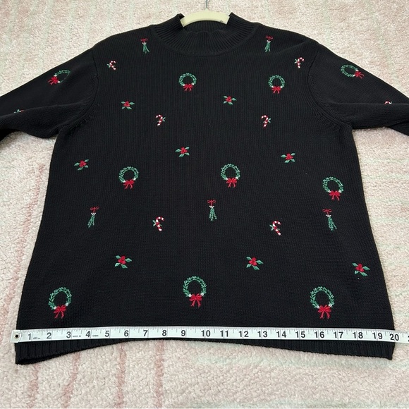 Vintage Talbots Christmas Black Holiday Sweater with Festive Accents Size M/L - Picture 6 of 8
